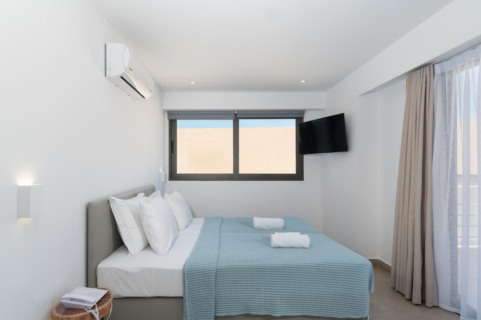 Hotel Golden Bee Lifestyle Stalida Exterior foto